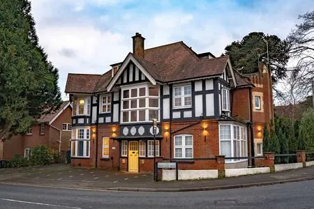 Cleveland House - Perfect for Beaches and Town. - Image 1