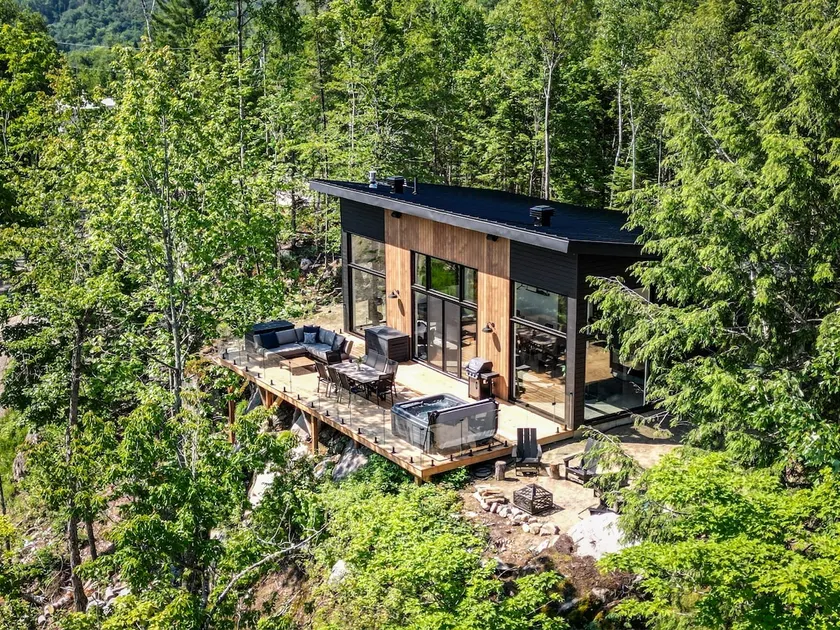 15 mins from ski | HotTub & view on MtTremblant - Image 1