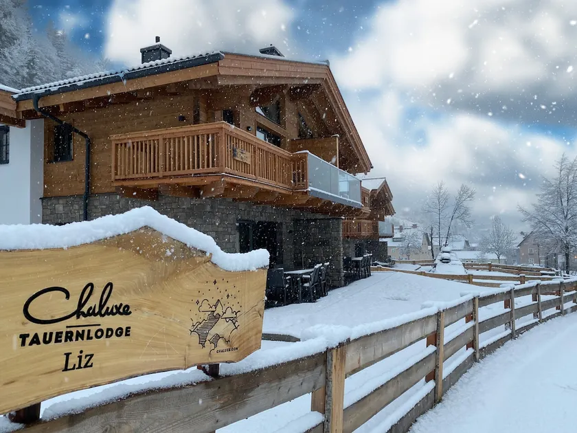 Chalet with sauna, 500 metres from ski lift - Image 1