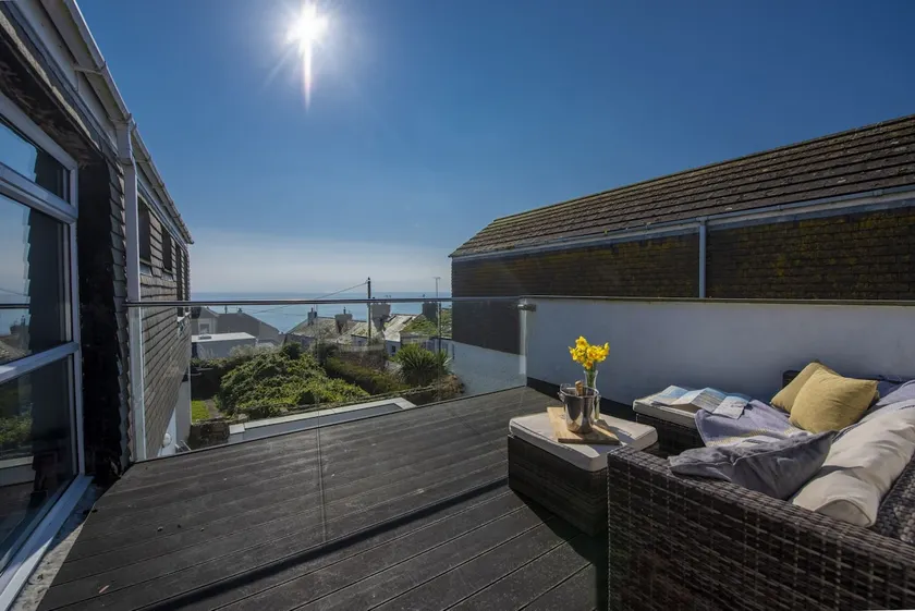 5min Walk to Beach - Free Wifi & Parking - Pets - Image 1