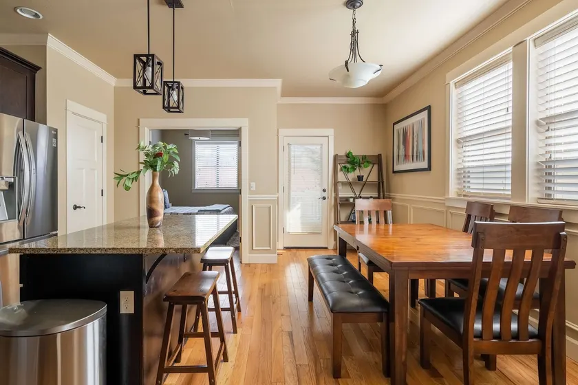 Spacious 4BR/3BA | Sleeps 12 | Near Alberta Arts - Image 1