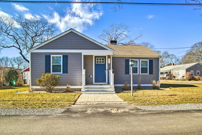 Walk to Shore: Updated Buzzards Bay Cottage! - Image 1