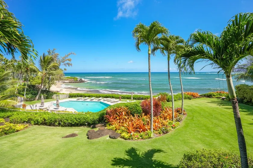 Stylish Oceanfront Condo | 2BR/2BA | Sweeping View - Image 1