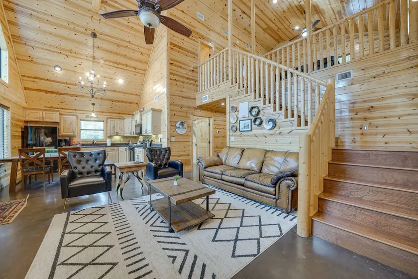 'Penny Lane Lodge' Broken Bow Cabin < 6 Mi to Lake - Image 1