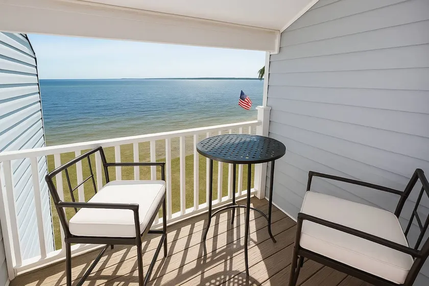 Snowbird Friendly-Shalimar Waterfront |Views of Choctawhatchee Bay |Pool | Close to Bases - Image 1
