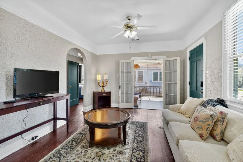 Center of NOLA Loft - walk to Ochsner - Image 1