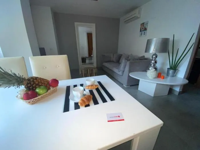 Malaga Andes 1, Malaga Andes Comfy Suite II - Image 1