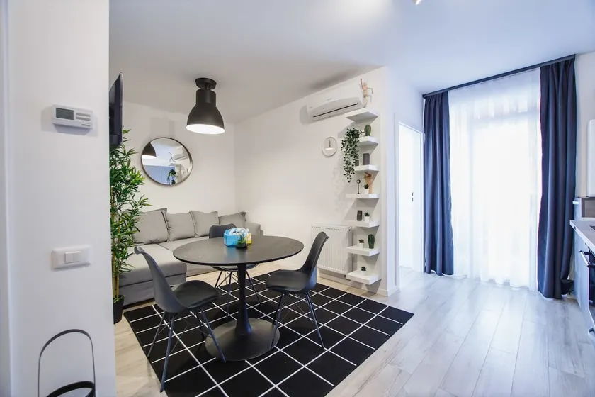 Trendy Apartment near City Center - Image 1