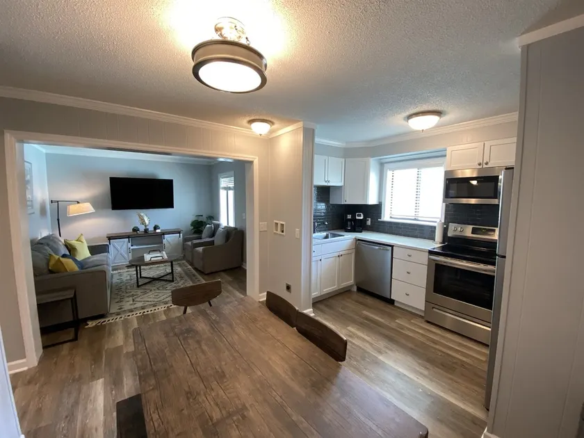 Steps away from the BEACH!!! - Image 1