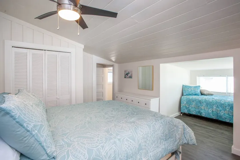 Quaint, Clean and Bright Cottage in Ozona - Image 1
