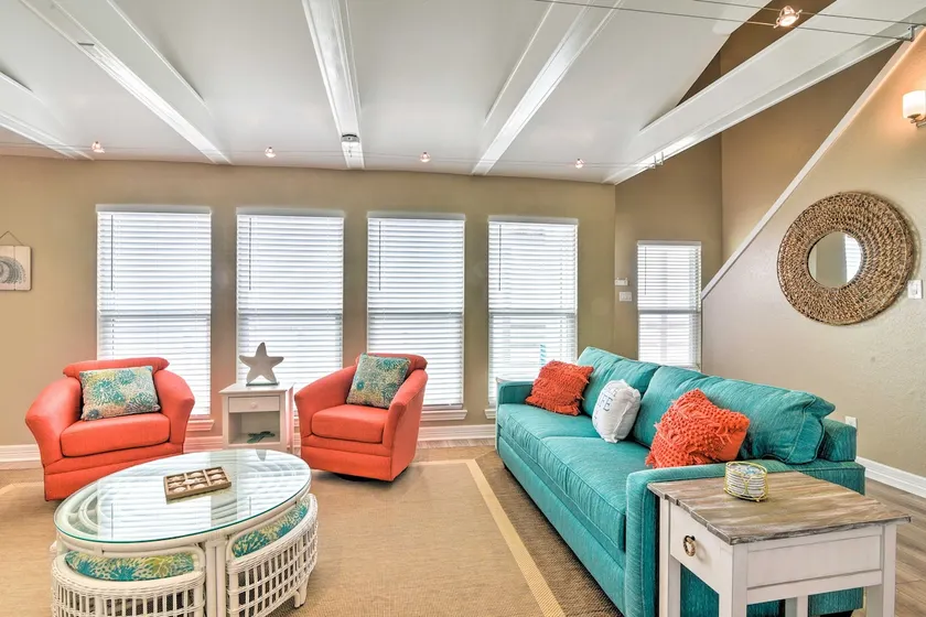 Unobstructed Beachfront! Galveston Oasis w/ Decks - Image 1