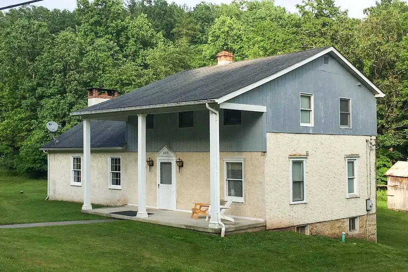Serene Saxton Lodge: 7 Mi to Lake Raystown! - Image 1