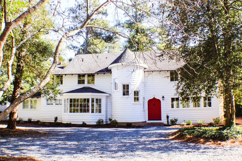 The Casement Cottage - Home in the Downtown Pinehurst - Image 1