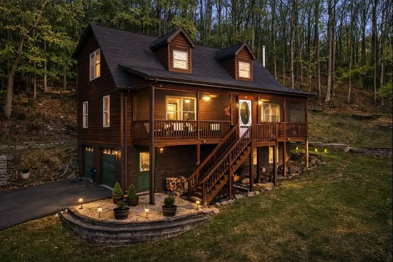 Delicious Cabin • Wine Country Retreat w/ Hot Tub - Image 1