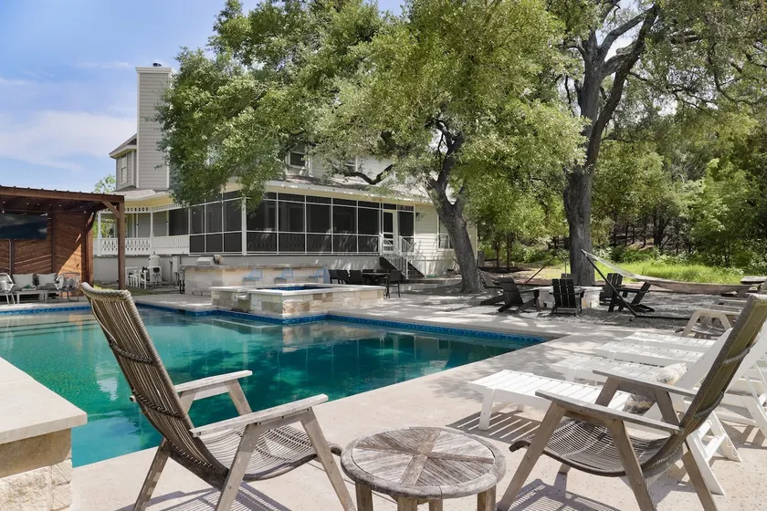 Hill Country Escape | Pool, Hot Tub & Sleeps 25 - Image 1