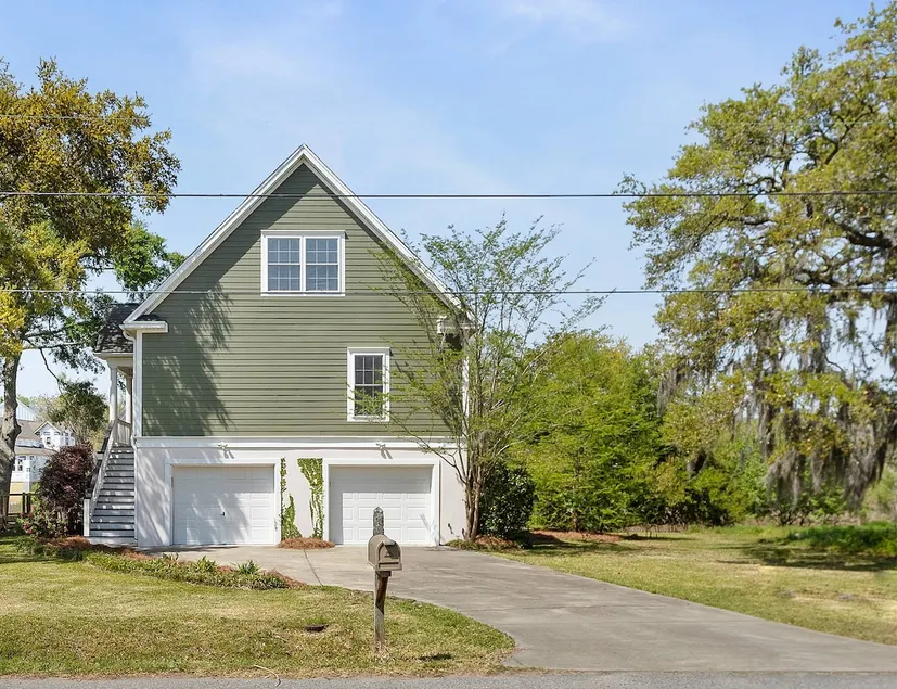 ✰ MARSH VIEW - CHARMING 3BR/2.5BA - BIKES/KAYAKS ✰ - Image 1