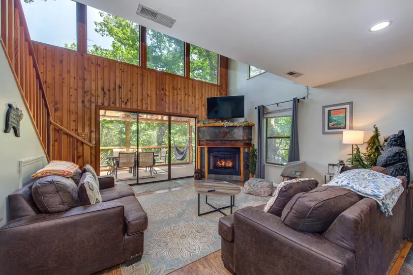 *Perfect 2BD Family Getaway! Treehouse + Arcade* - Image 1