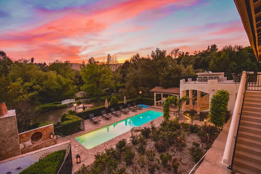 Sleeps 22 • Private 5-Acre Retreat | Lake & Pool - Image 1