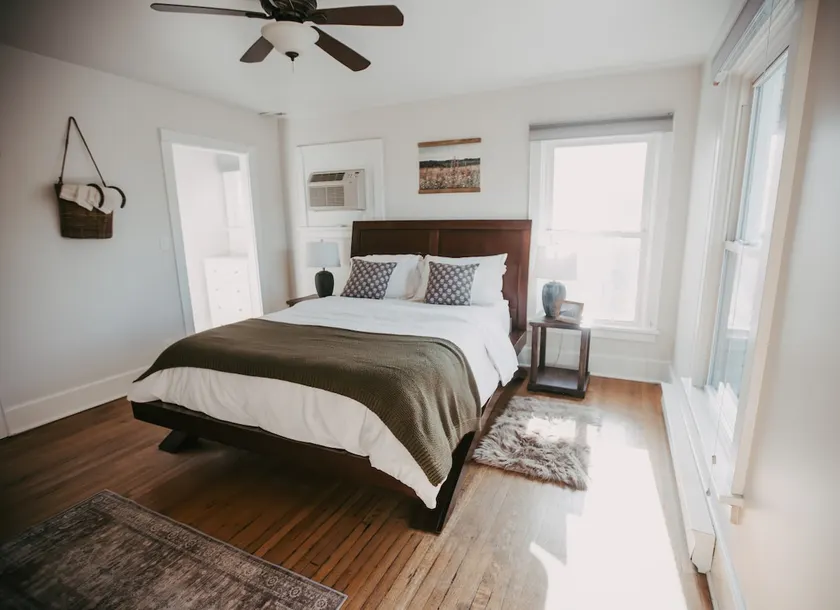 River Front AirBnb- Flathead Apartment- Apt. #4 - Image 1