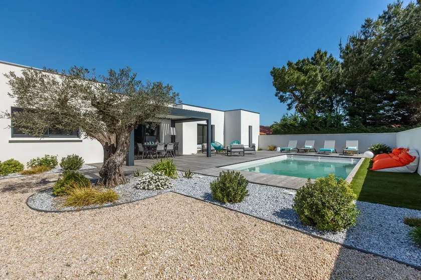 Villa Paloma - Image 1