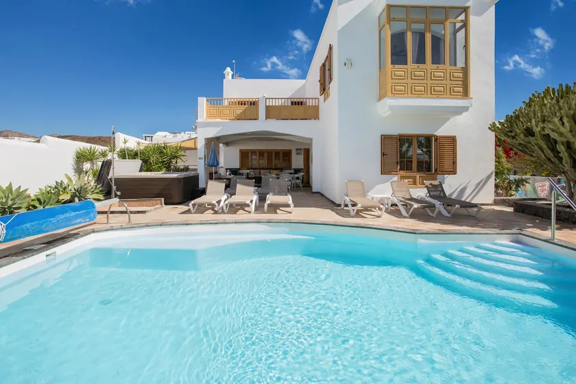 Villa Lea - Image 1