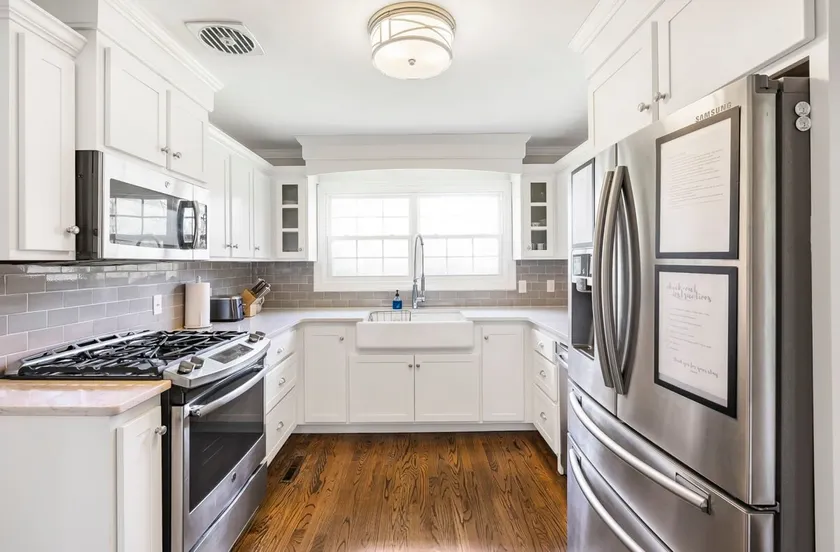 Charming Rancher, Close to Everything! - Image 1
