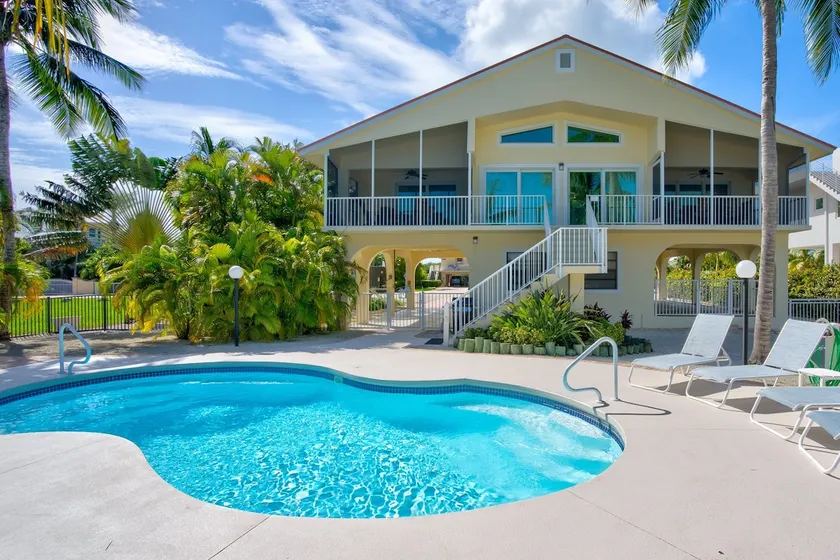 P00 - 4 Schlafzimmer Pool Home mit Blick auf Sombrero Beach! - Image 1