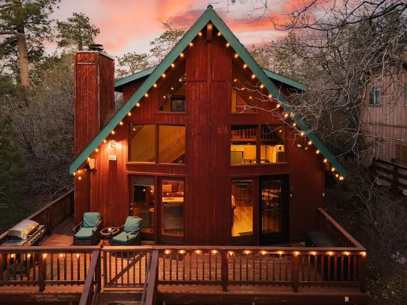 Stargazer| A-Frame, Spa, Dogs Ok, Near Slopes! - Image 1