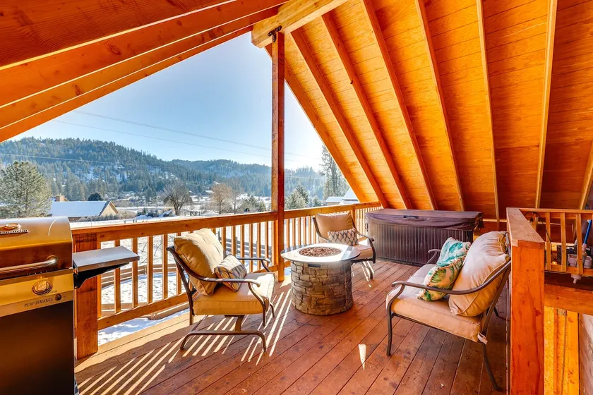 Private Hot Tub & Mtn Views: Garden Valley Apt! - Image 1