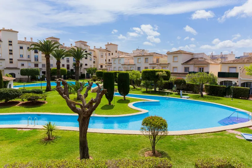 Isla Saint Tropez Apartment Javea Arenal by Rock Rentals - Image 1