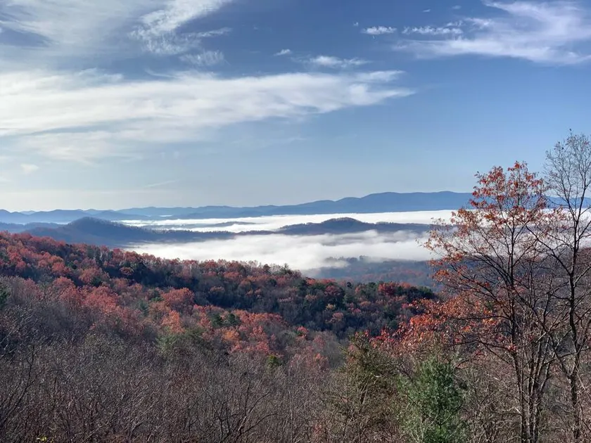 Tranquility Perch | 3-State Mtn Views + Hot Tub - Image 1