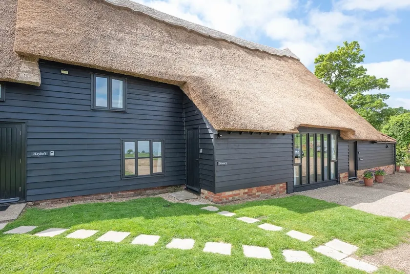 Granary Cottage, Valley Farm, Snape - Image 1