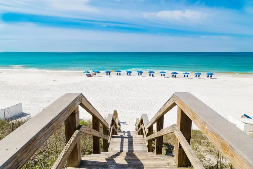 1/ Br/ 1 Ba condo @ Gulf Place!  ~Private beach access~ Sleeps 4~ 3 Pools! - Image 1