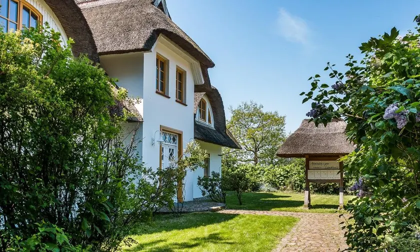 Vacation Rentals in Ahrenshoop, Ahrenshoop Country Home - Image 1
