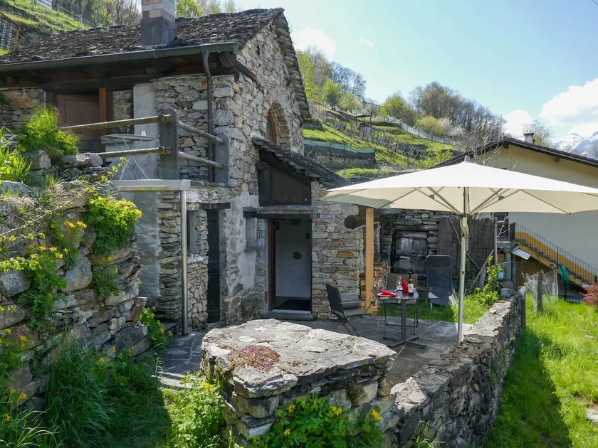 Holiday Home Rustico Scateto 66 by Interhome - Image 1