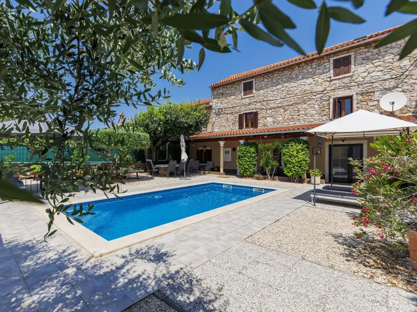 Holiday Home Villa Lucky by Interhome - Image 1