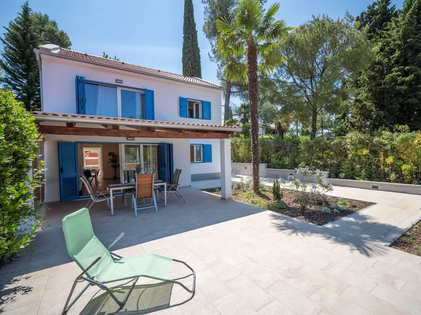 Holiday Home Natali by Interhome - Image 1