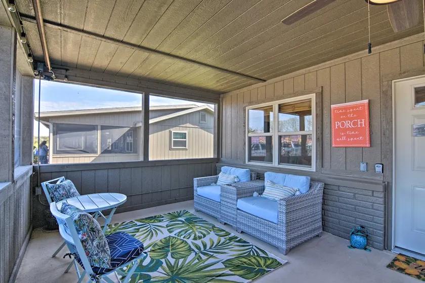 Resort Cabin w/ Nearby Pool & Lake Access! - Image 1