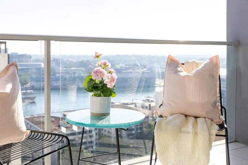 Darling Harbour 2BR Retreat with Spacious Balcony - Image 1