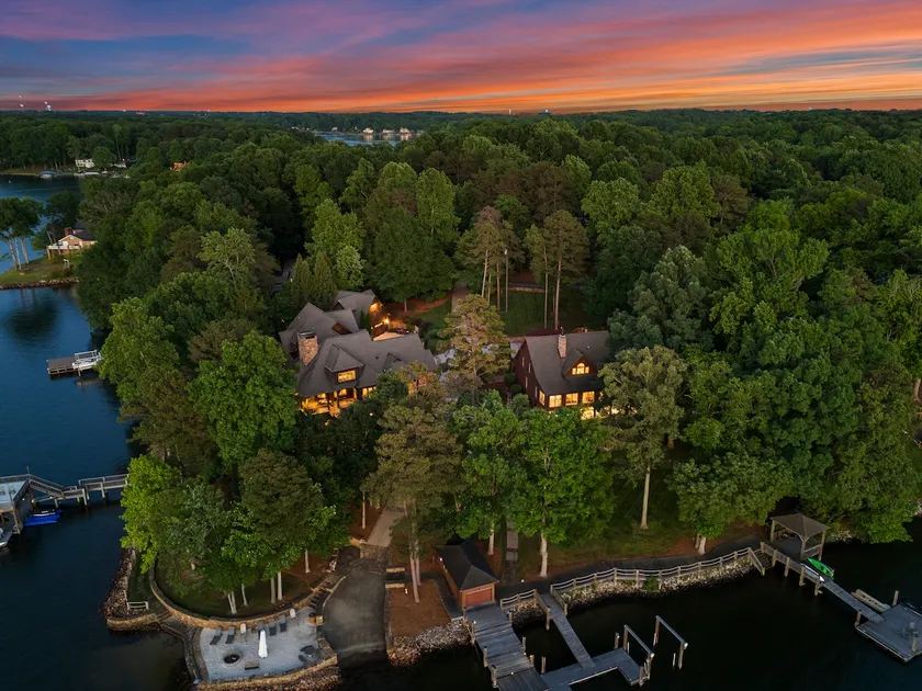 Sunset Shores Resort - The Homestead by AvantStay - Image 1