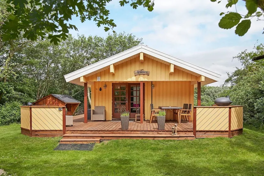 Cozy Coastal Cottage Retreat-by Traum - Image 1