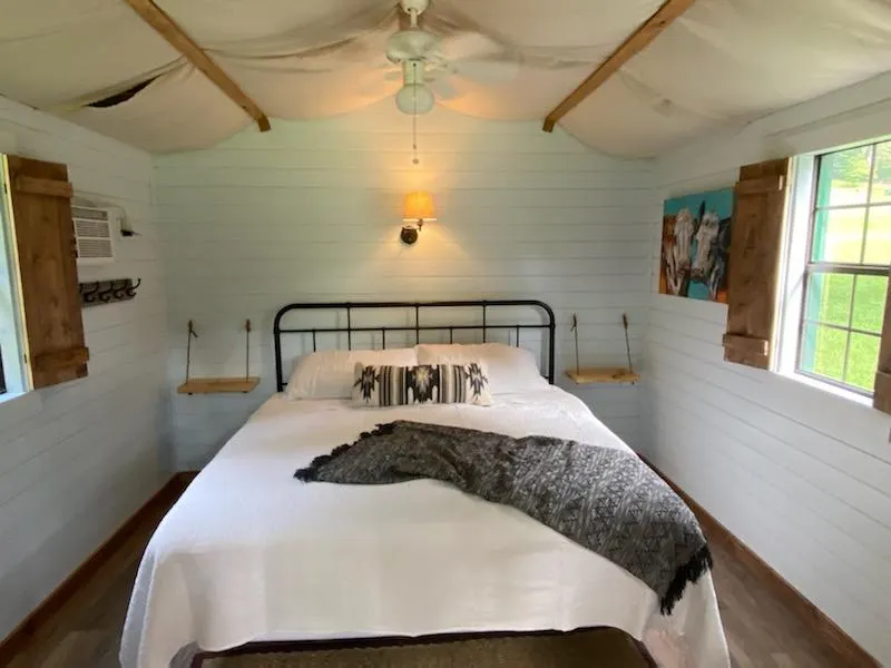 Bunkhouse - Little Cottage #3 - Image 1
