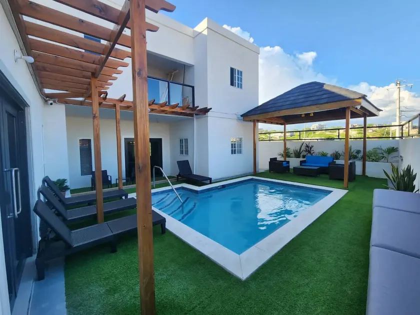 Sandhill's Private Pool and Gym, Luxxe 2 Bed Villa - Image 1