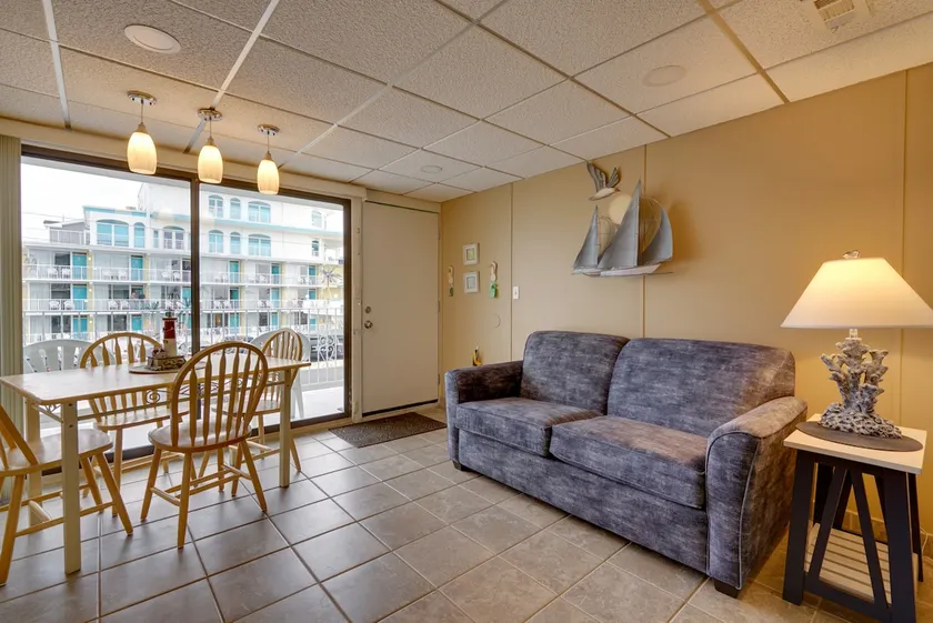 Cozy Oceanfront Condo w/ Pool & Beach Access! - Image 1