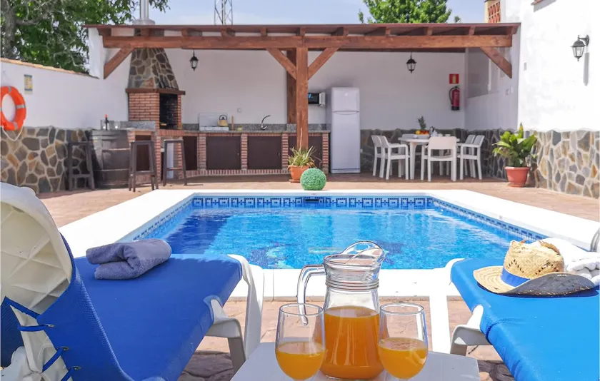 Beautiful home in Algatocín - Image 1