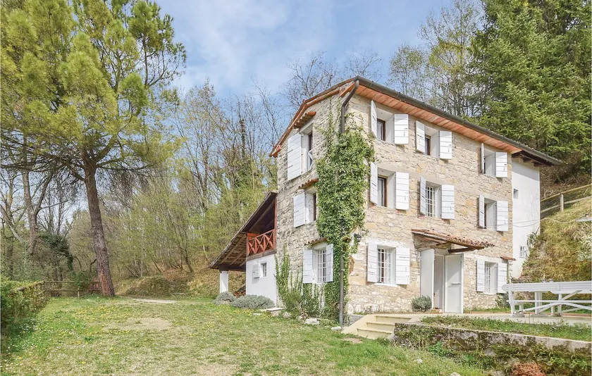 Wunderschönes Haus in Tarzo mit Sauna - Image 1