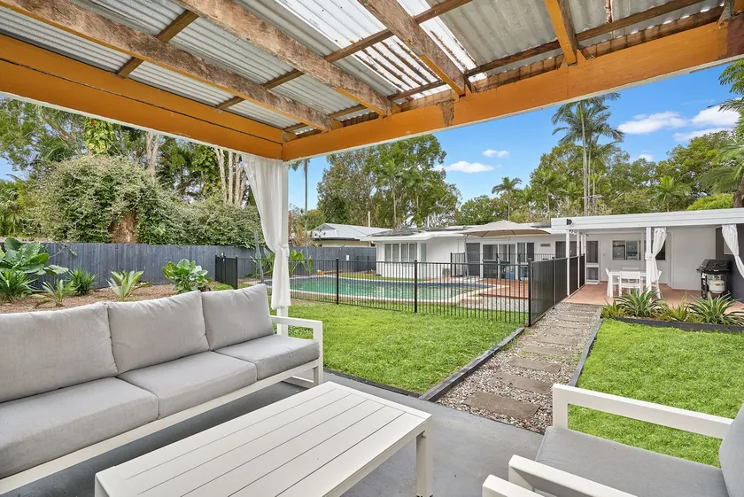 Endeavour Holiday House Clifton Beach - Image 1
