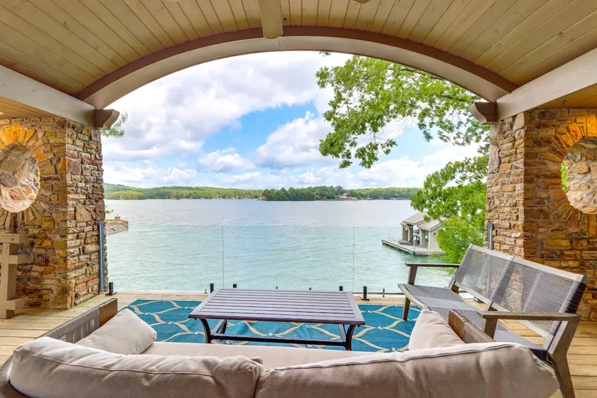 Waterfront Escape on Blue Ridge Lake w/ Dock! - Image 1