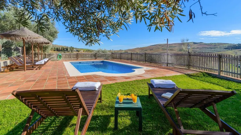 Finca del Rio Antequera - La Higuera by Ruralidays - Image 1