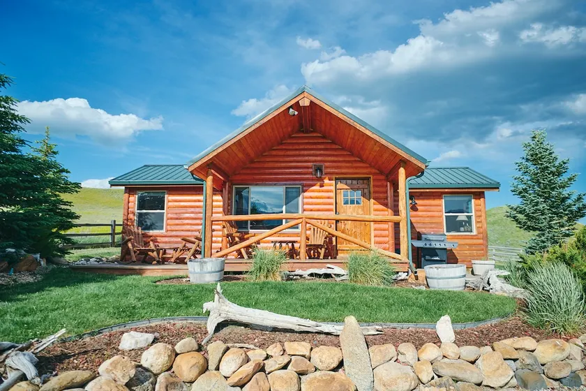 Secluded Mtn View Cabin near Buffalo - Image 1